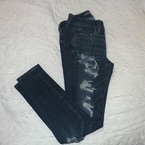 American Eagle Jeans Ripped